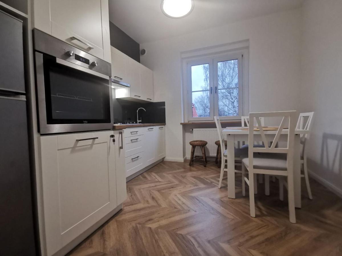 Apartament Black&White Jelenia Gora Exterior photo